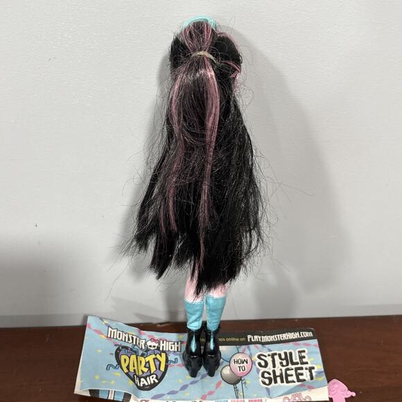 Monster High Draculaura Party Hair 2016 Doll Daughter of Dracula w/ Outfit Shoes - Picture 9 of 12